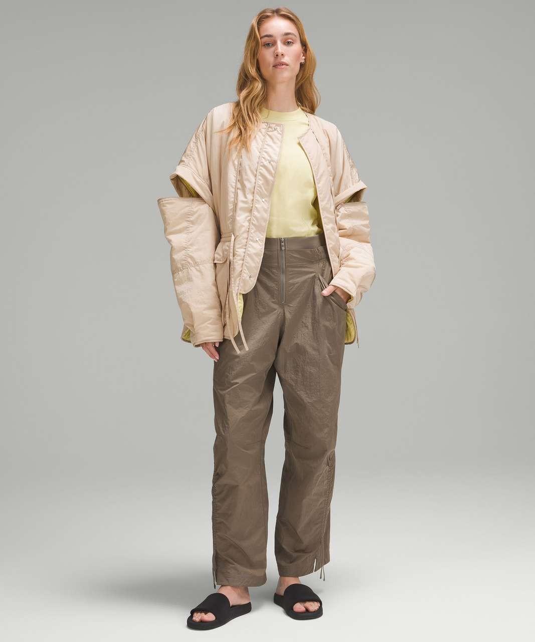 S - Lululemon $298 Khaki Insulated Convertible Sleeve Snap Button Coat 0920PW