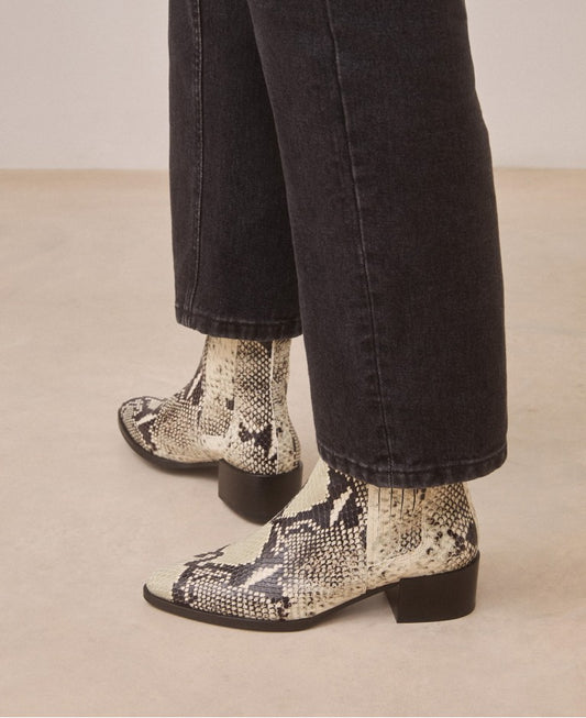 39 / 8 US - Rivecour $400 Python Botinnes No. 408 Ankle Boots NEW w/ Box 0605MH