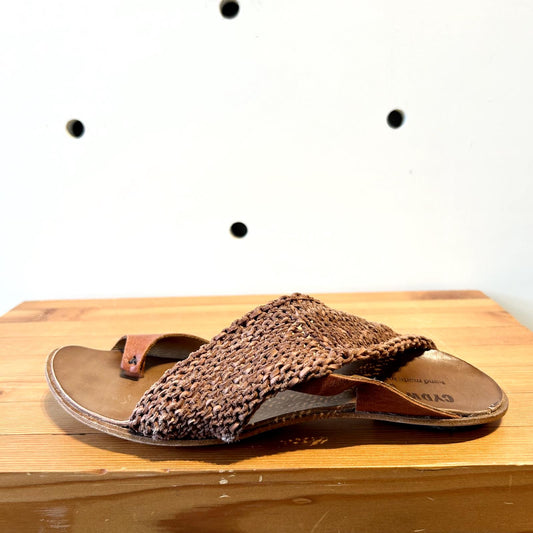 39 / 9 - Cydwoq Brown Kiosk Leather & Rattan Cross Strap Sandals Shoes 1125KG