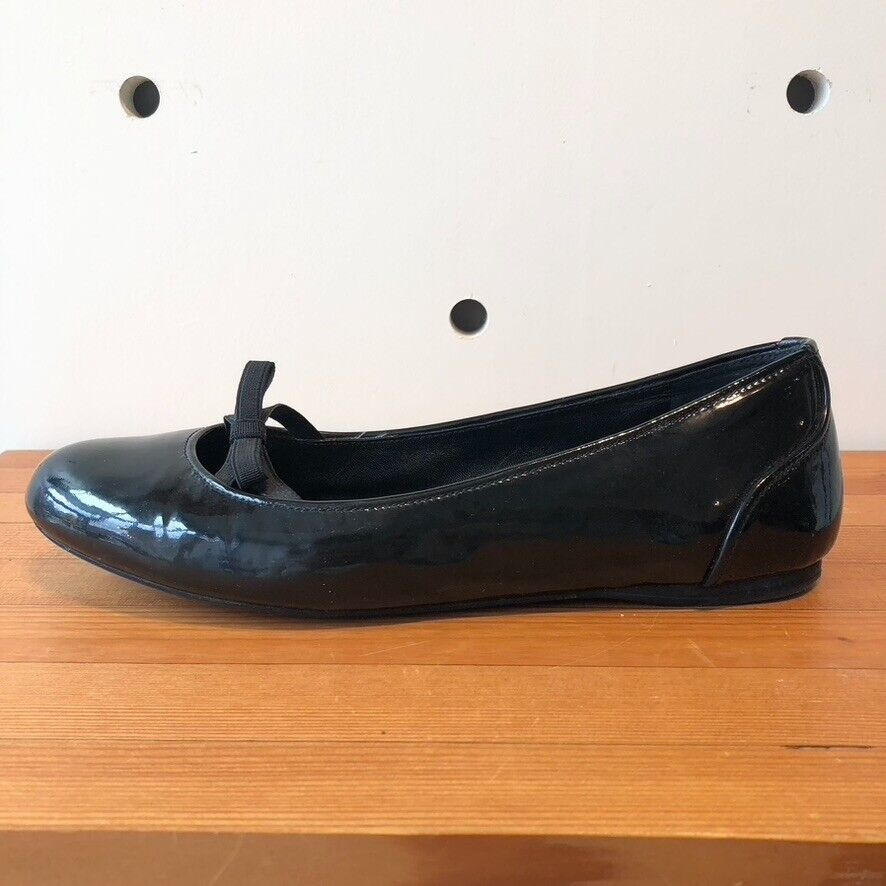 39.5 / 9.5 - Prada $390 Black Patent Leather Ballet Flats Shoes w/ Box 0212KO
