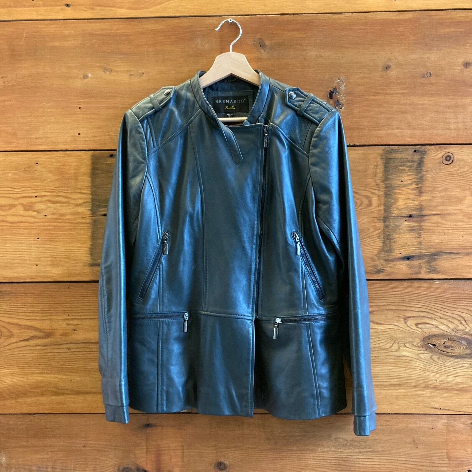 Bernardo Leather Jacket selling Womens