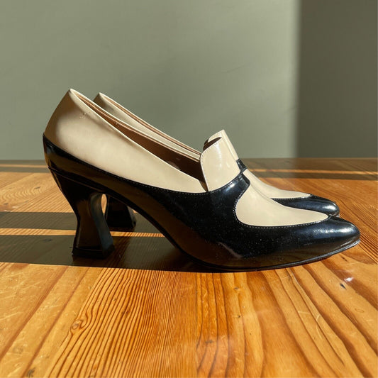 10.5 - John Fluevog Black & White Patent Leather Shirley Poser Shoes 0615CO