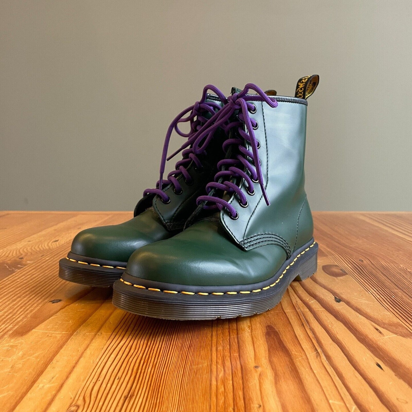 7 - Dr Martens Smooth Green 1460 Pascal Virginia Combat Boots w/ Box 0425SV