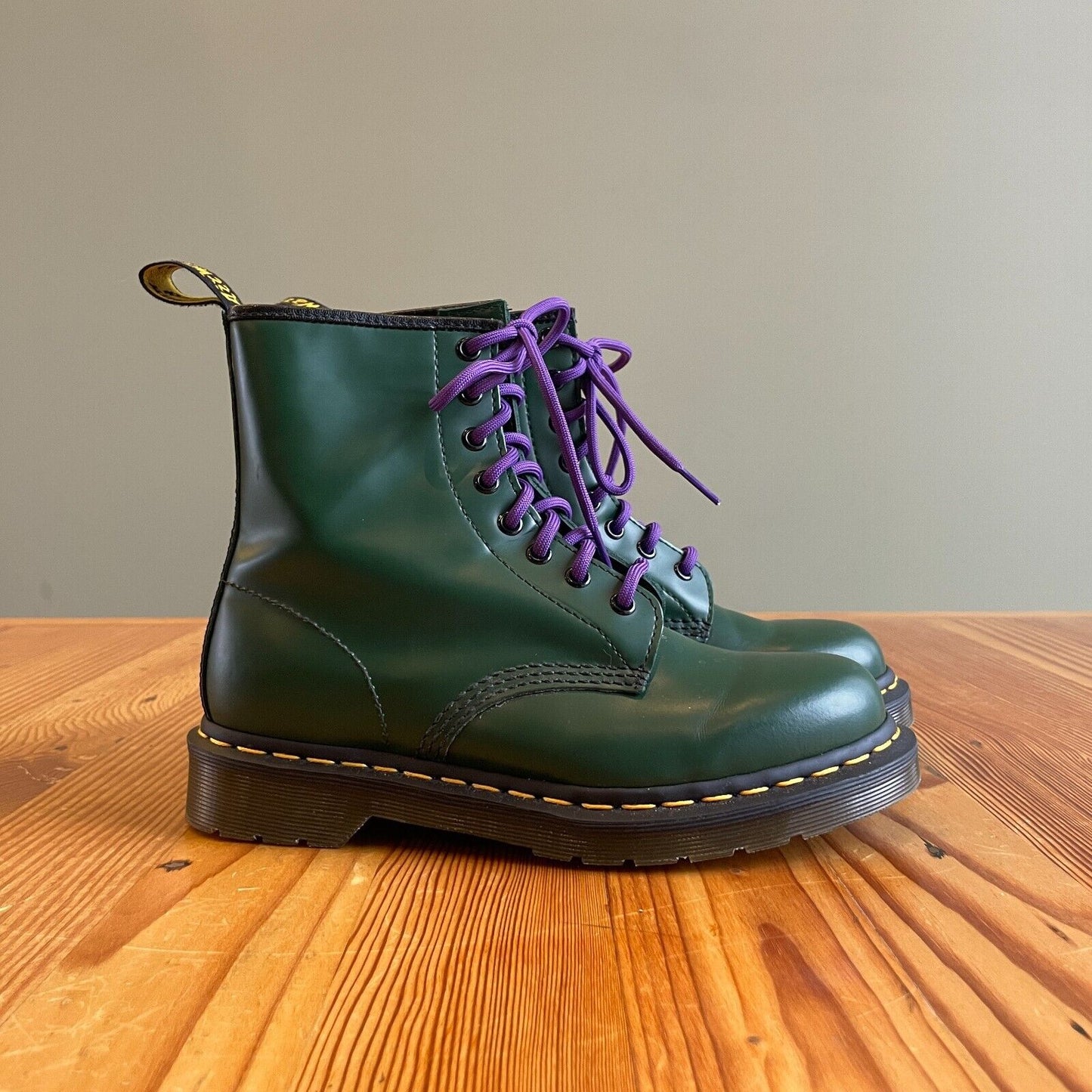 7 - Dr Martens Smooth Green 1460 Pascal Virginia Combat Boots w/ Box 0425SV