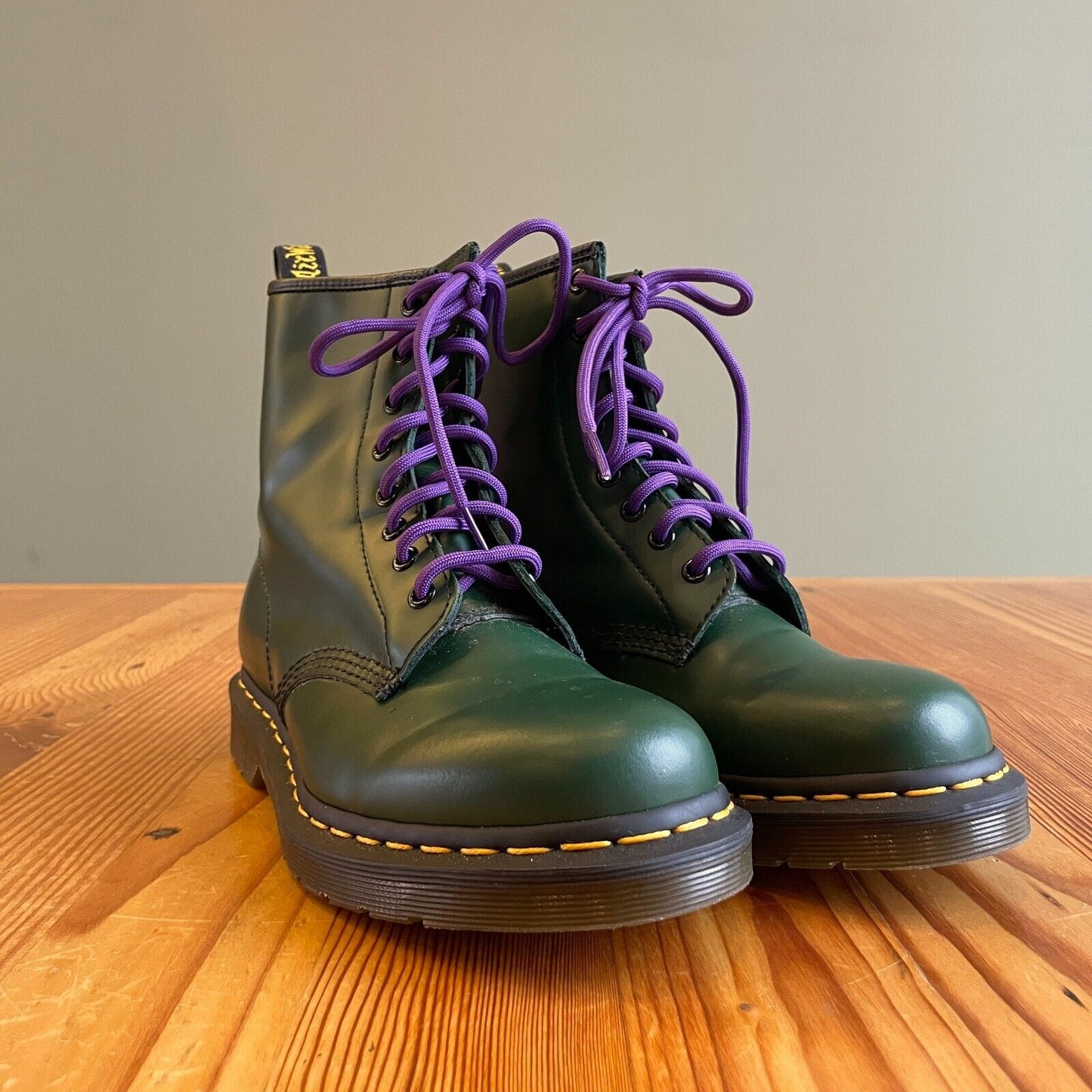 7 - Dr Martens Smooth Green 1460 Pascal Virginia Combat Boots w/ Box 0425SV