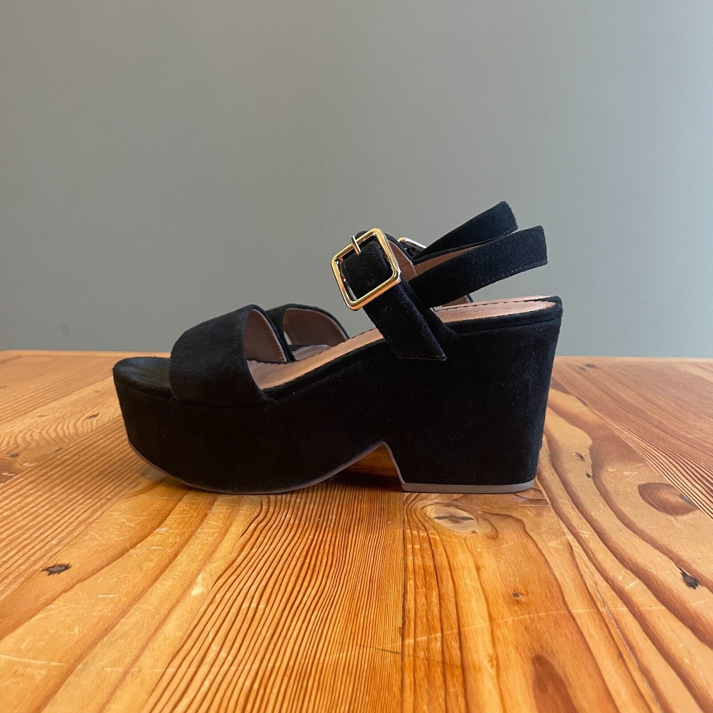 10 - A / Anthropologie Black Suede Strappy Platform Sandals Shoes 0628AC