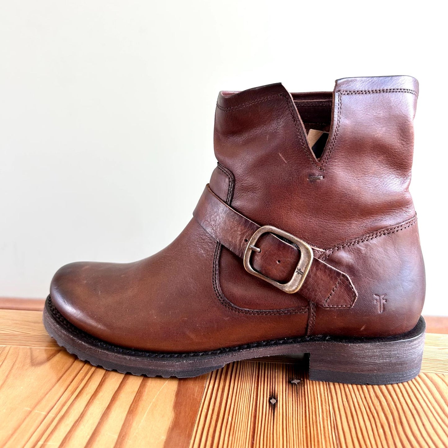 9 - FRYE Veronica Brown Leather NEW $200 Ankle Bootie Womens Boots 1125KG