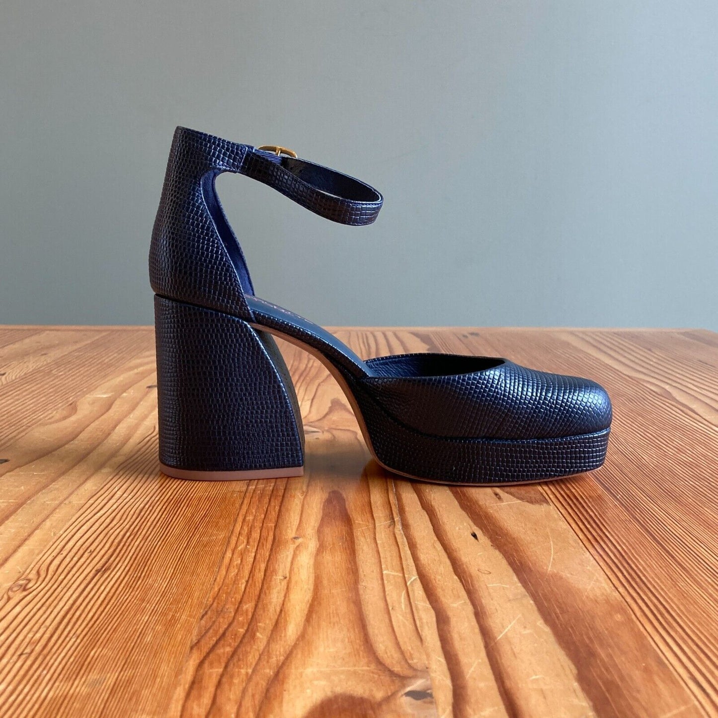 10 - Charlotte Stone $248 Navy Fran Sculpted Heel Platform Shoes NEW 0628AC