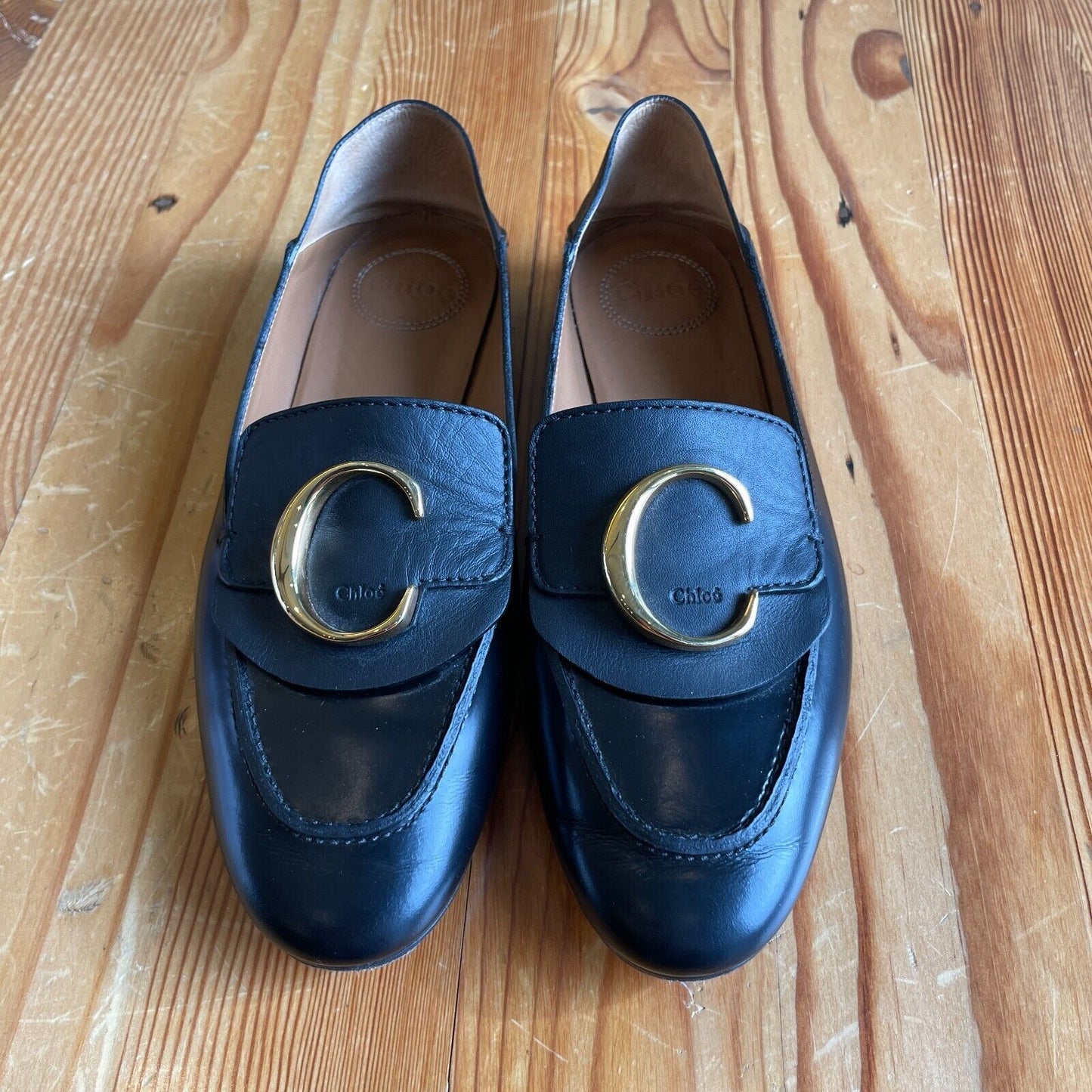 37.5 / 7 - Chloe $860 Story Metal C Logo Gold Black Leather Loafer Flats 1120CB