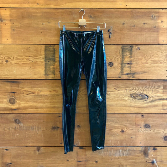 2 / XS - Alice + Olivia Black Patent Vegan Leather Stretch Skinny Pants 1030SF