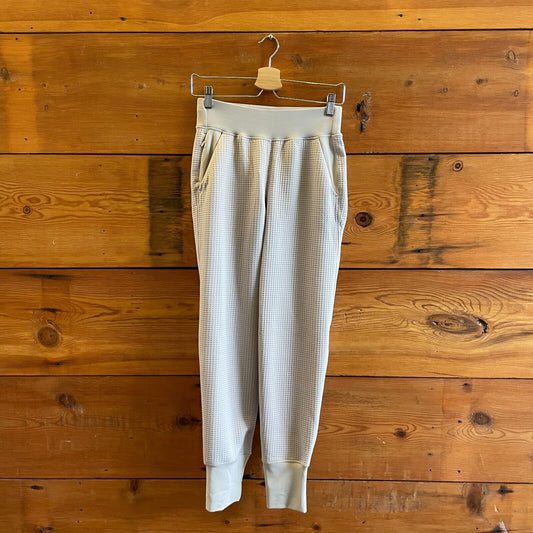 4 - Lululemon $128 Beige Waffle Knit Mid Rise Jogger Pants EUC 0703SC