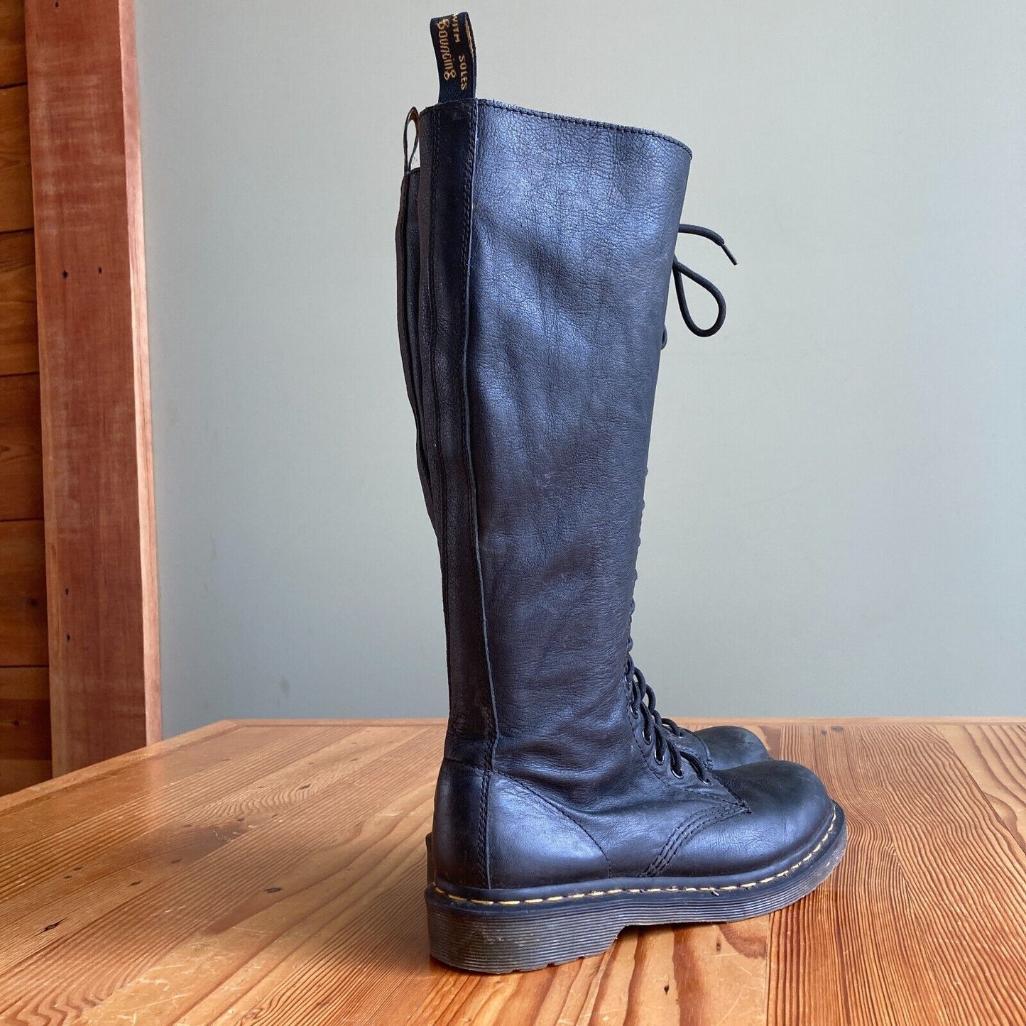 9 - Dr Martens Black Leather Knee High Lace Up Combat Side Zip Boots 0806TK