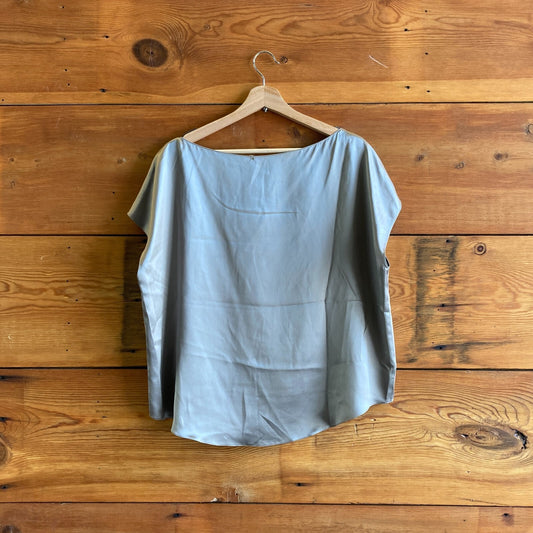 M - Peter Cohen Khaki NEW $779 Short Sleeve Silk Balance Top 4427SC