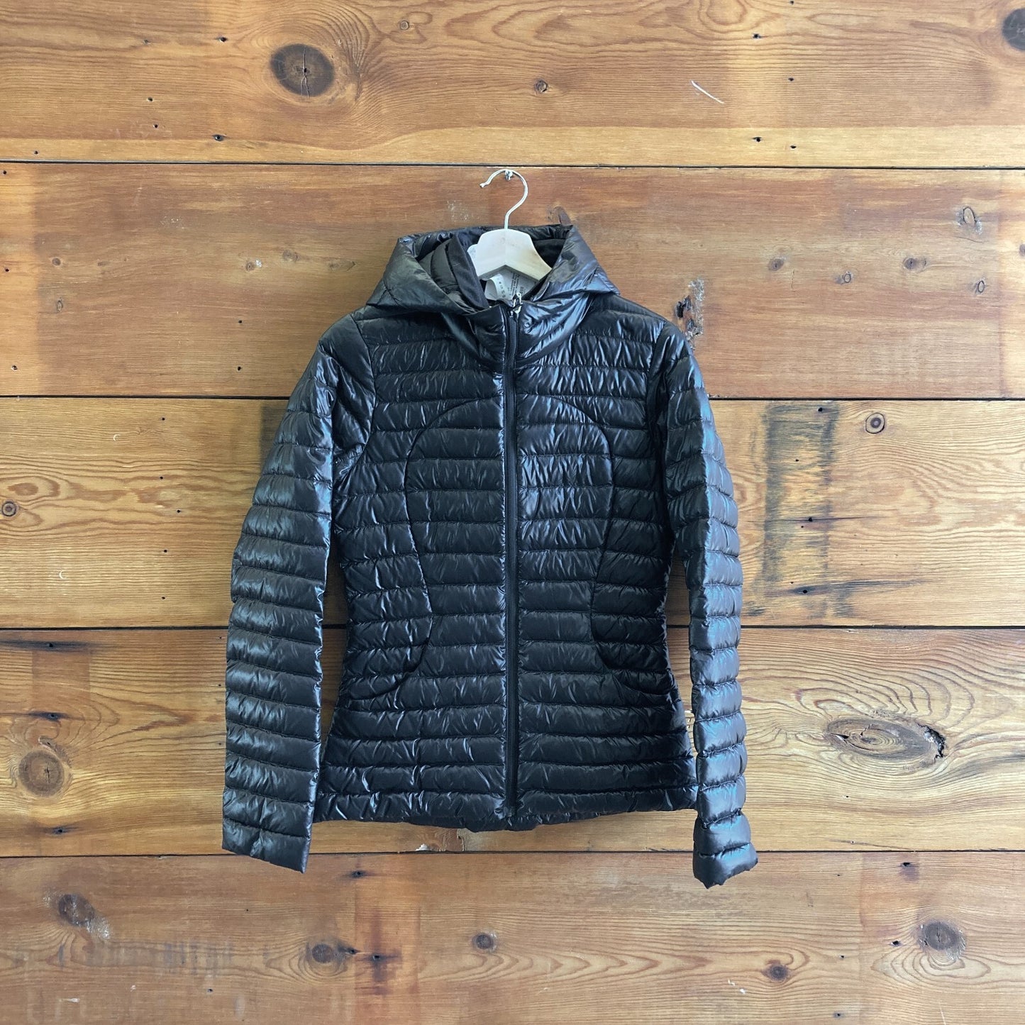 4 - Lululemon Black Hooded $198 Pack It Down Womens Puffer Jacket 0504CG