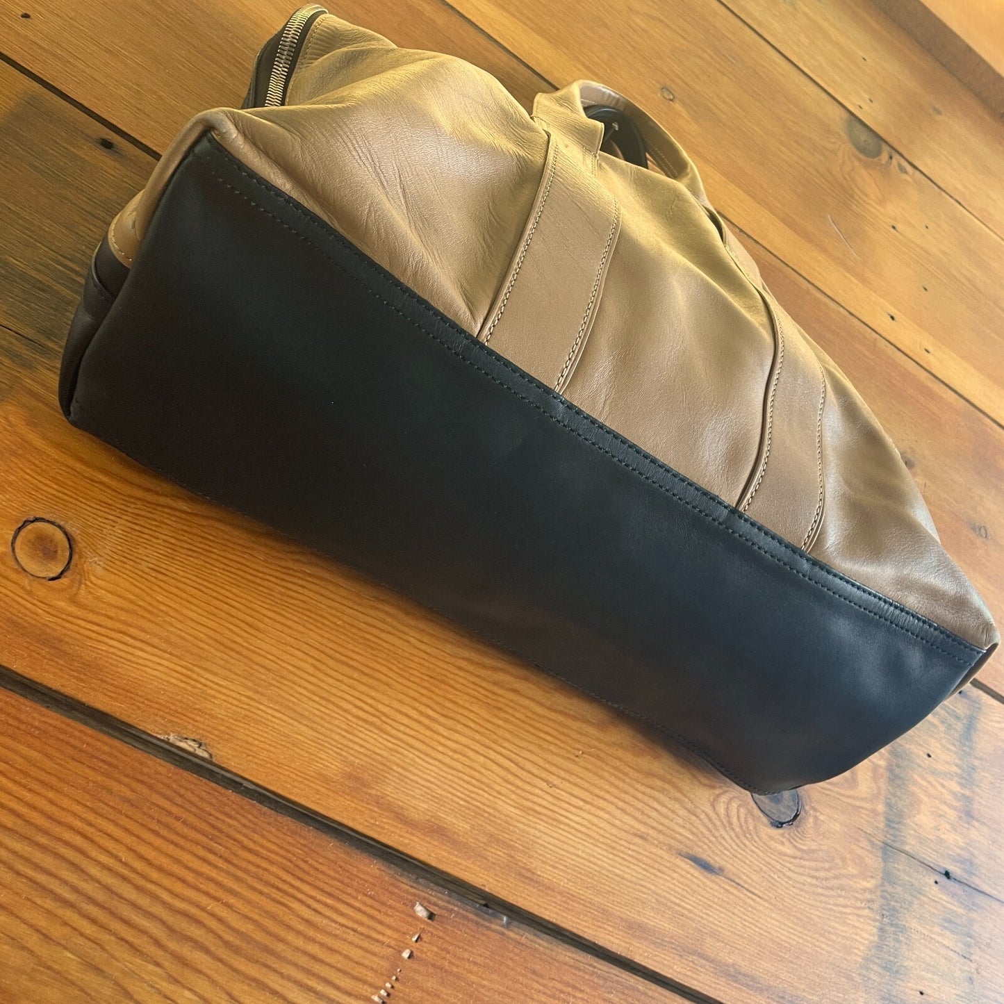 3.1 Phillip Lim Black & Tan Leather 31 Hour Foldover Tote Bag Purse 0527DB