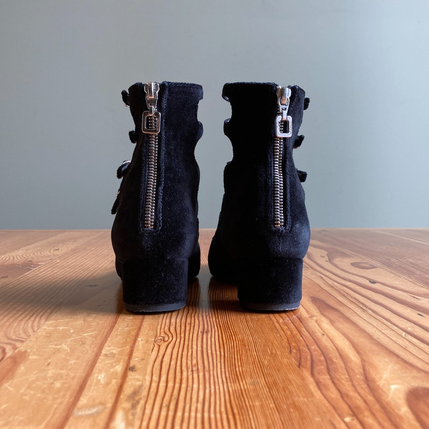 34 / XS - Carel Black Velvet Multi Strap Ankle Booties Strappy Shoes 0824PT