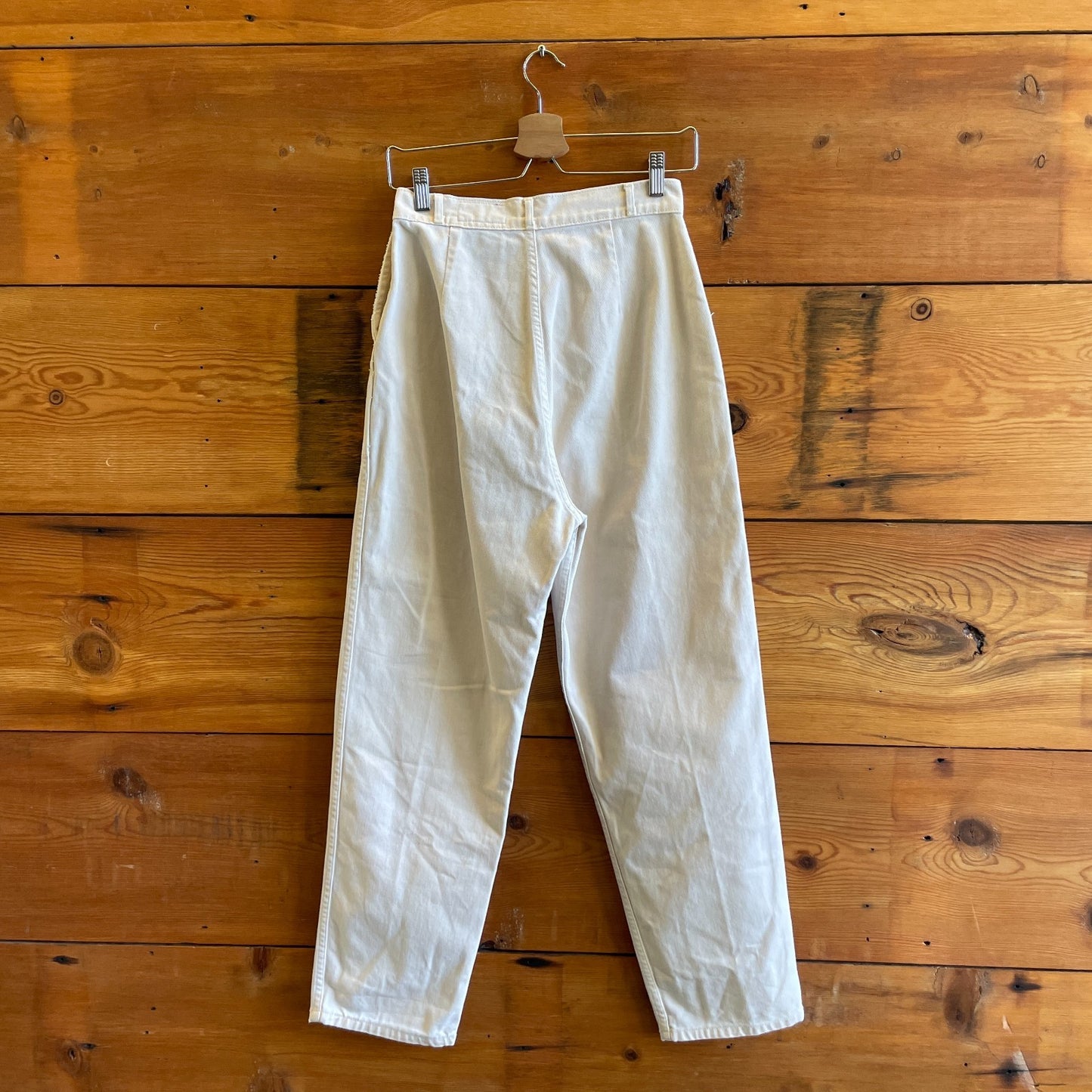 26 - Imogene + Willie Natural Selvage Liza Cotton Hemp Blend Pants 0908CG