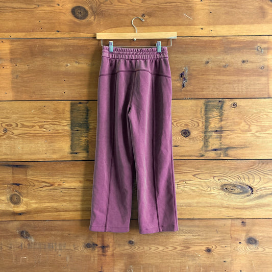0 / XS - Lululemon Mauve Softstreme High-Rise Straight Leg Crop Pants 1209BM