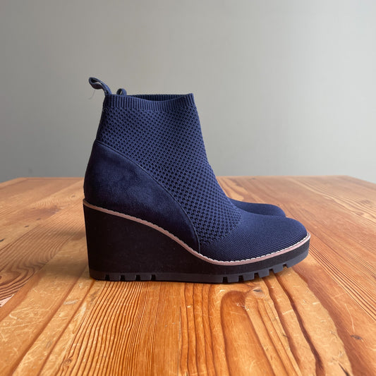 7 - Eileen Fisher Navy Stretch Mesh London Wedge Ankle Booties Boots 0617HS