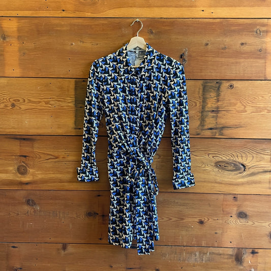 S - Diane von Furstenberg DVF Blue Black Geo Print Julian Silk Wrap Dress 0929JM