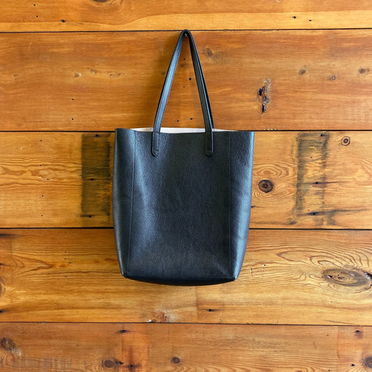 Cuyana Black Leather Classic Structured Purse Shoulder Tall Tote Bag 0723ML