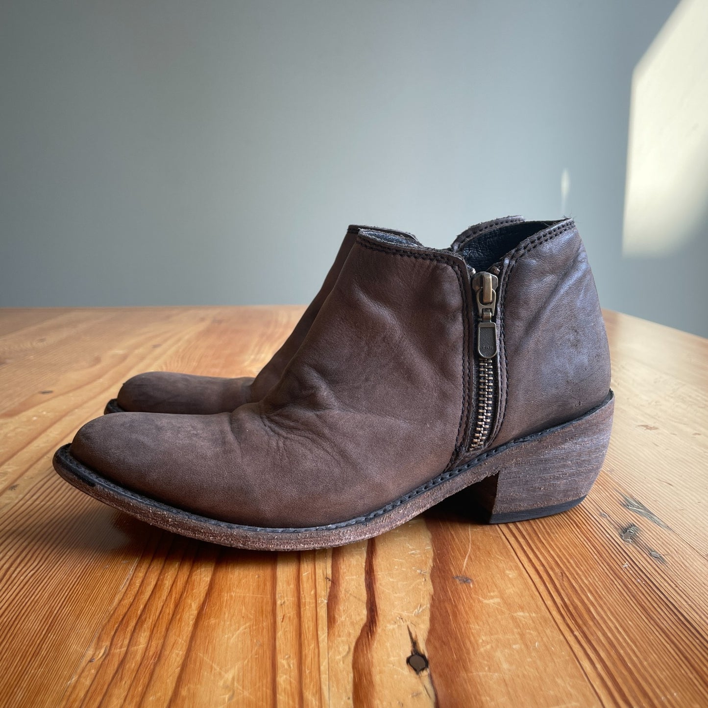 6.5 - Liberty Brown Leather Inara Distressed Women's Zipper Ankle Boots 0505MB