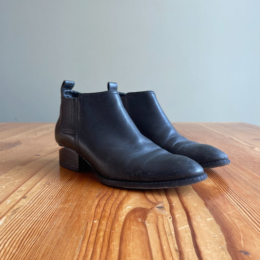 38 / 7.5 - Alexander Wang Black Kori Ankle Booties Leather Boots 0405LS