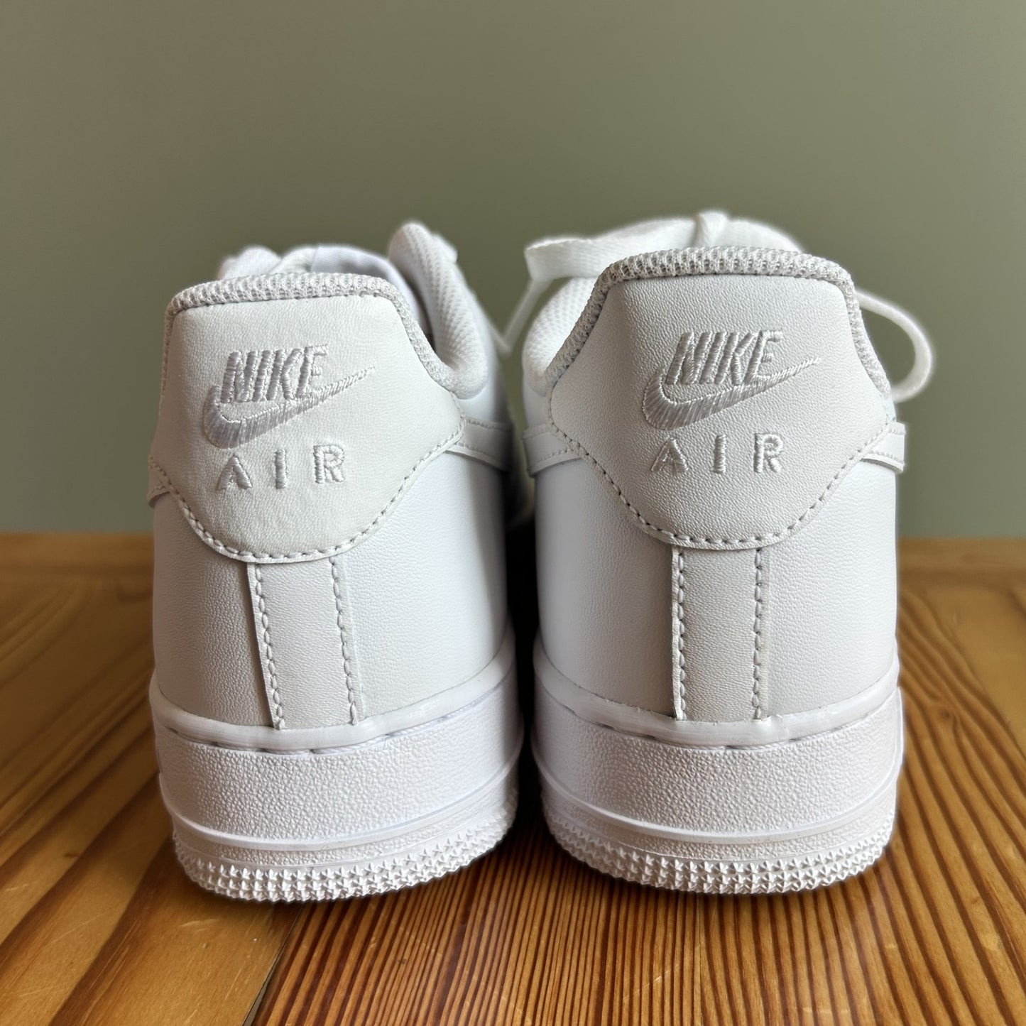 10 - Nike White Air Force 1 '07 Leather CW2288-111 Shoes NEW w/ Box 0817JE