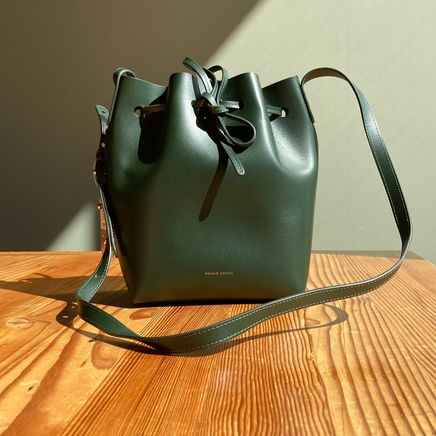 Mansur Gavriel $535 Forest Green Leather Bucket Crossbody Purse Bag NEW 0826NH