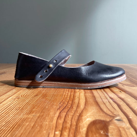 38 / 8 - Sevilla Smith Black Leather Handmade Mary Jane Flats Shoes 0913ST