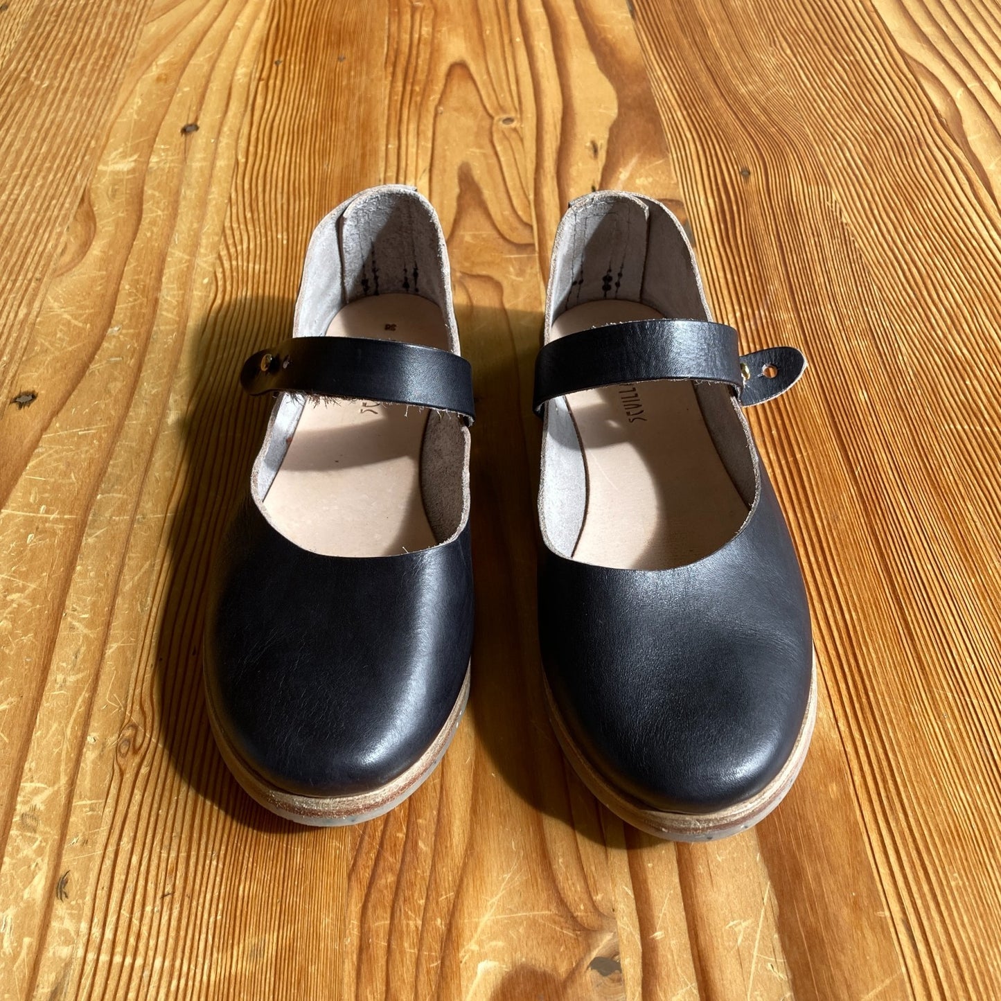 38 / 8 - Sevilla Smith Black Leather Handmade Mary Jane Flats Shoes 0913ST