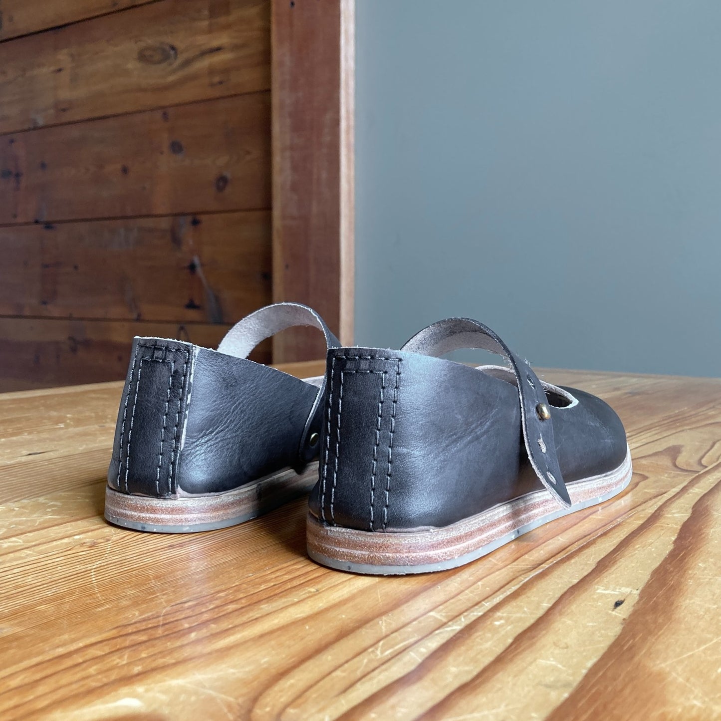 38 / 8 - Sevilla Smith Black Leather Handmade Mary Jane Flats Shoes 0913ST