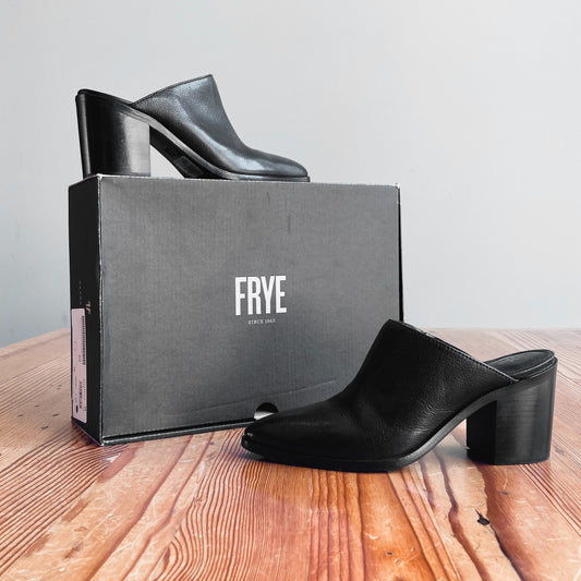 6 - Frye Black Leather Flynn Pointed Toe Stacked Heel Mules Shoes w/ Box 0103SA