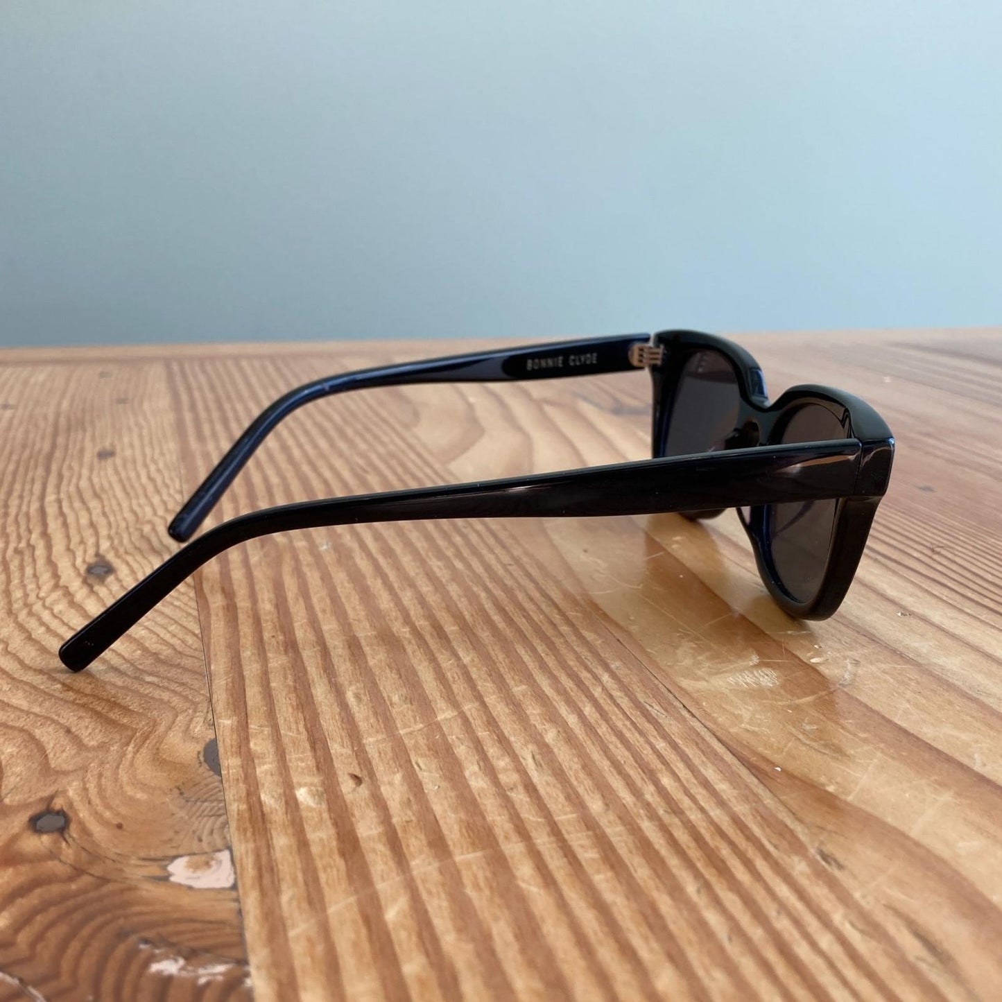 Bonnie Clyde KEEP IN TOUCH Black Unisex Sunglasses 0703TC