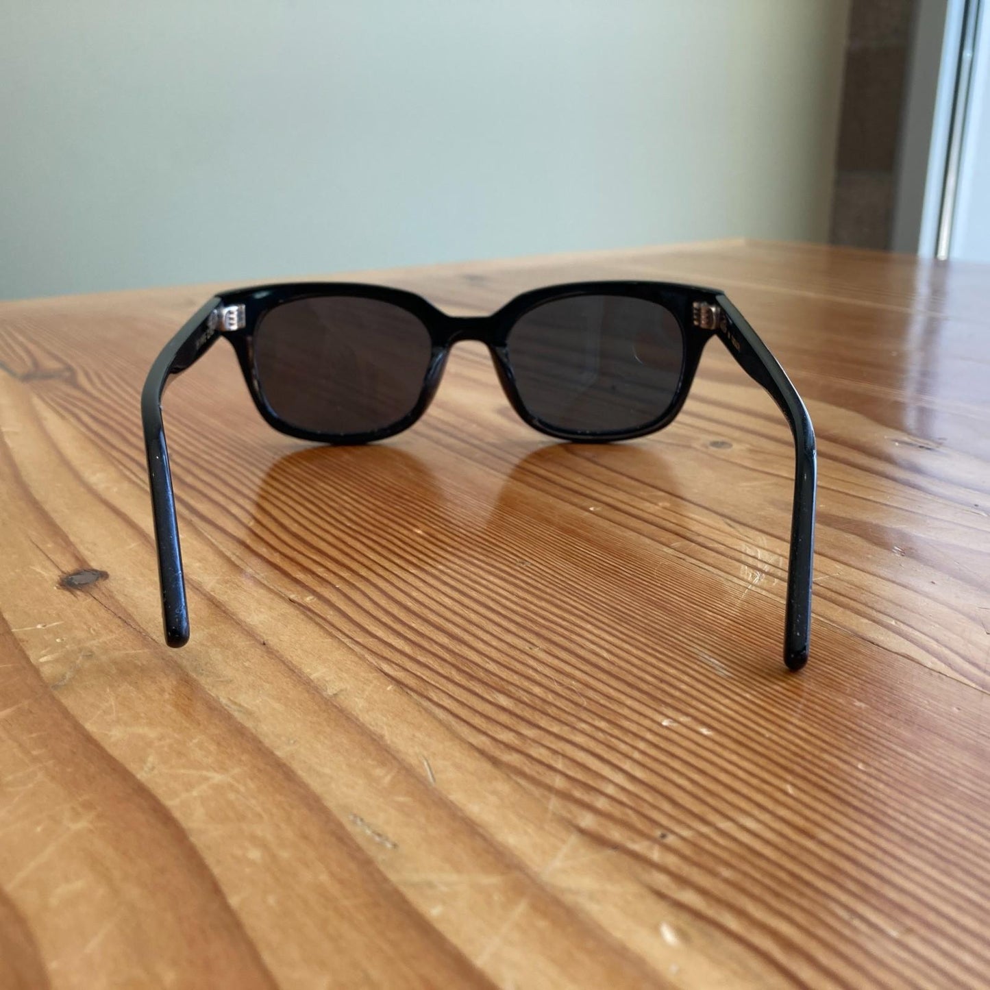 Bonnie Clyde KEEP IN TOUCH Black Unisex Sunglasses 0703TC