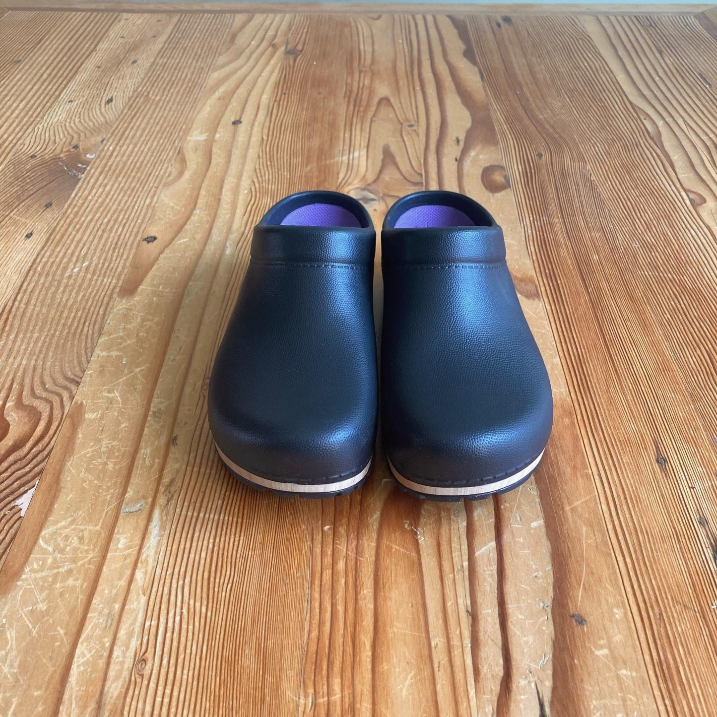 37 / 7 - Dansko Black Molded Waterproof Kane 4145 Clogs Shoes NEW w/ Box 0707MU