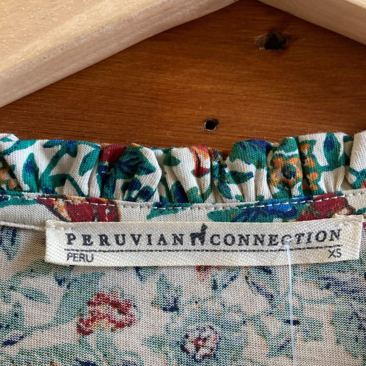 XS - Peruvian Connection Green Floral Print Long Sleeve Ruffle Neck Dress 0118AB