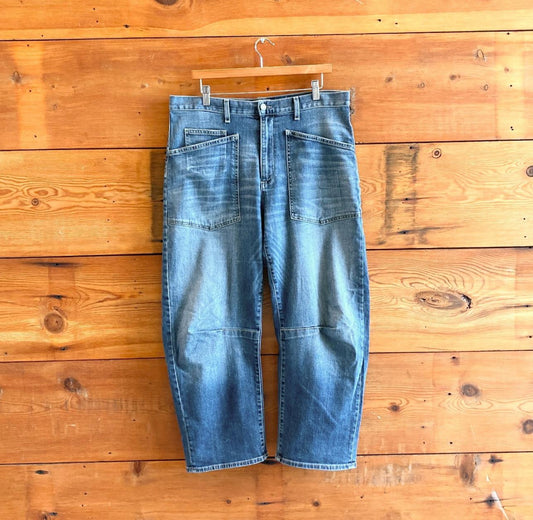 31 - Nili Lotan SHON Classic Wash $395 Bowleg Barrel Leg Womens Jeans 0720LP