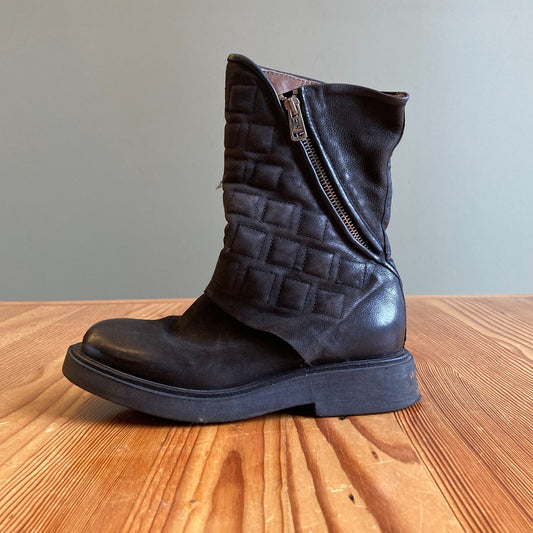 36 / 6 - AS98 $480 Black Quilted Leather Asymmetric Zip NEO Biker Boots 1012LR