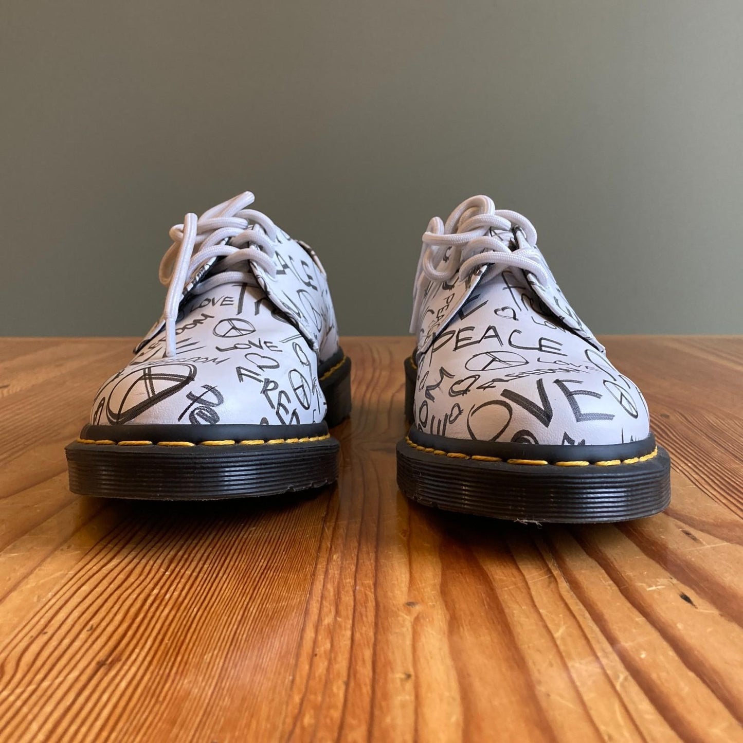 9 - Dr. Martens White Leather Peace Love Script 1461 Lace Up Shoes NEW 1019HV