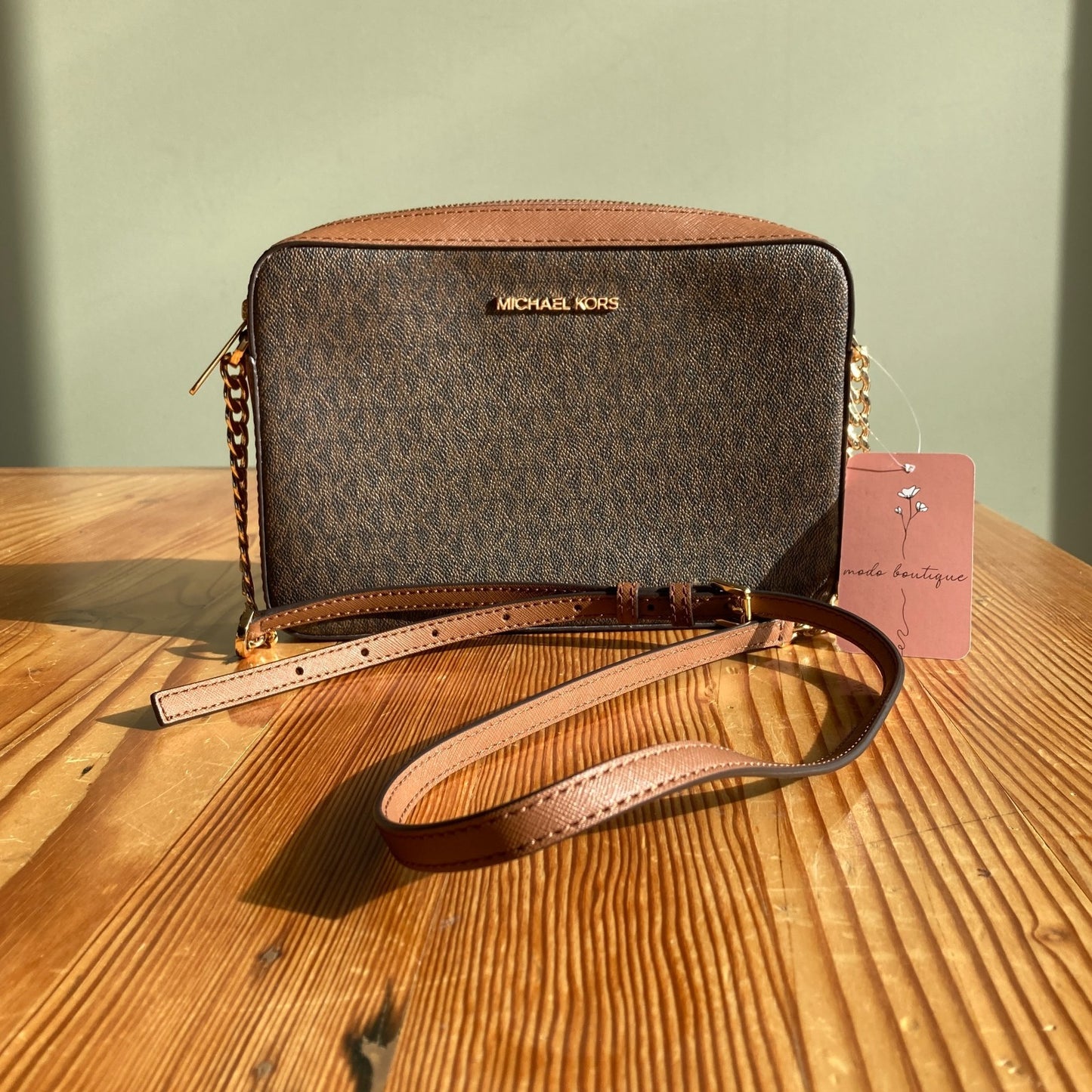 Michael Kors Brown Signature Jet Set Crossbody Zip Top Purse Bag 0607AB