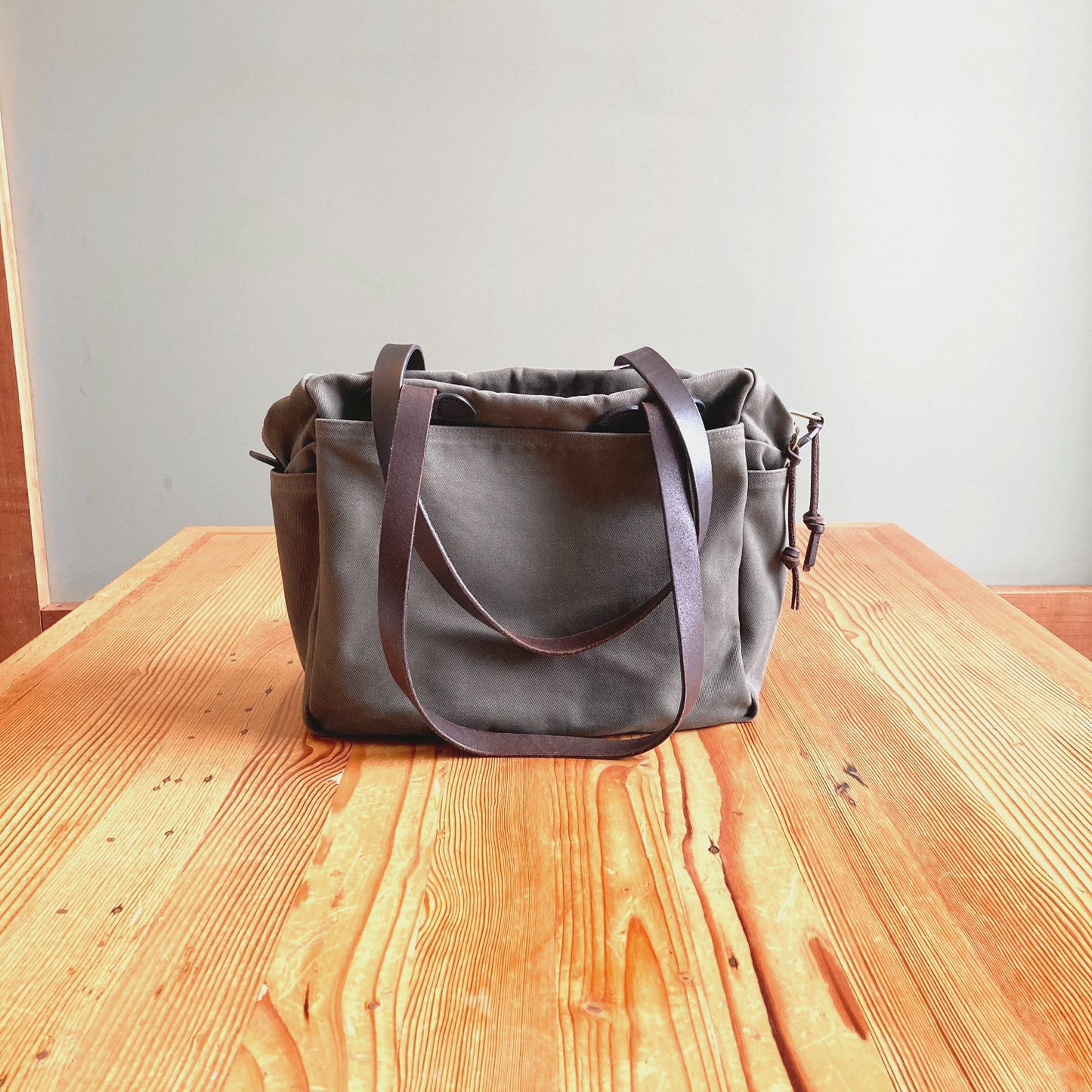 Filson Otter Green Canvas Top Handle Shoulder Tote Bag With Zipper 0419NR