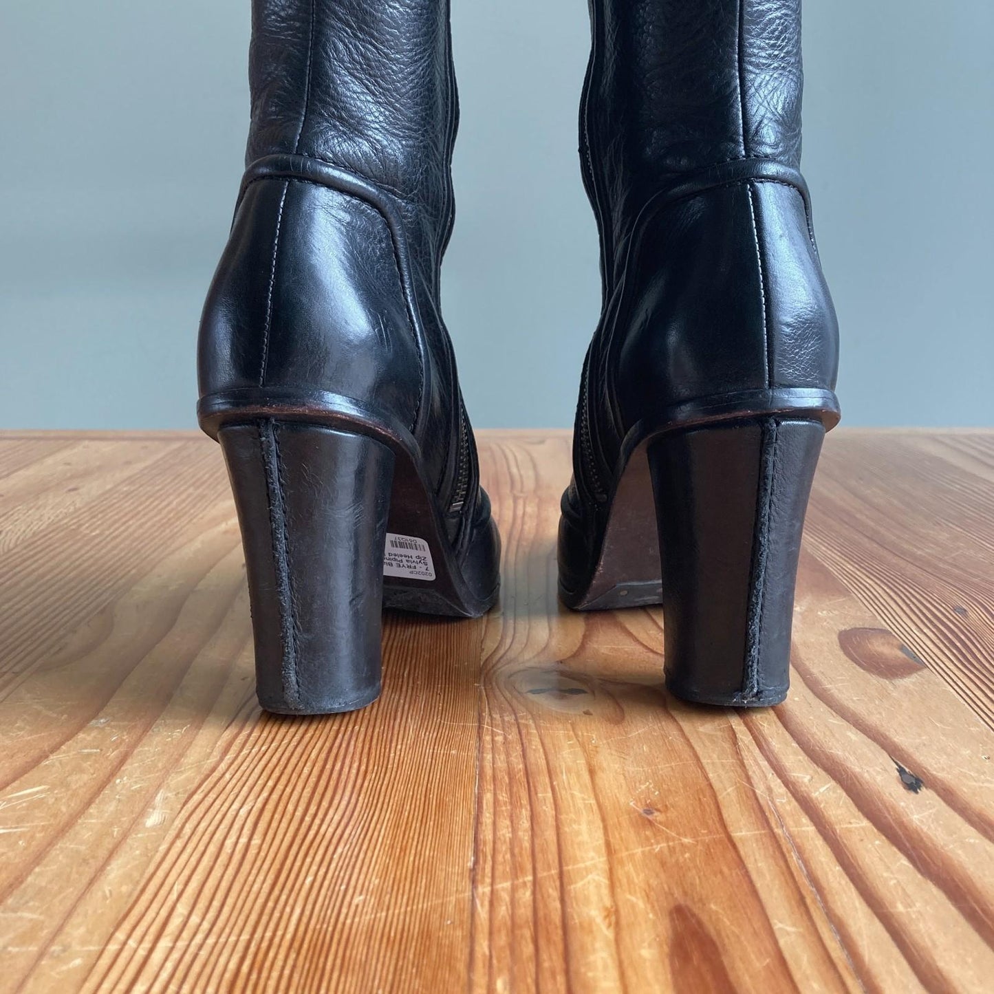 7 - FRYE Black Leather Sylvia Piping Tall Full Zip Heeled Boots 0202CP