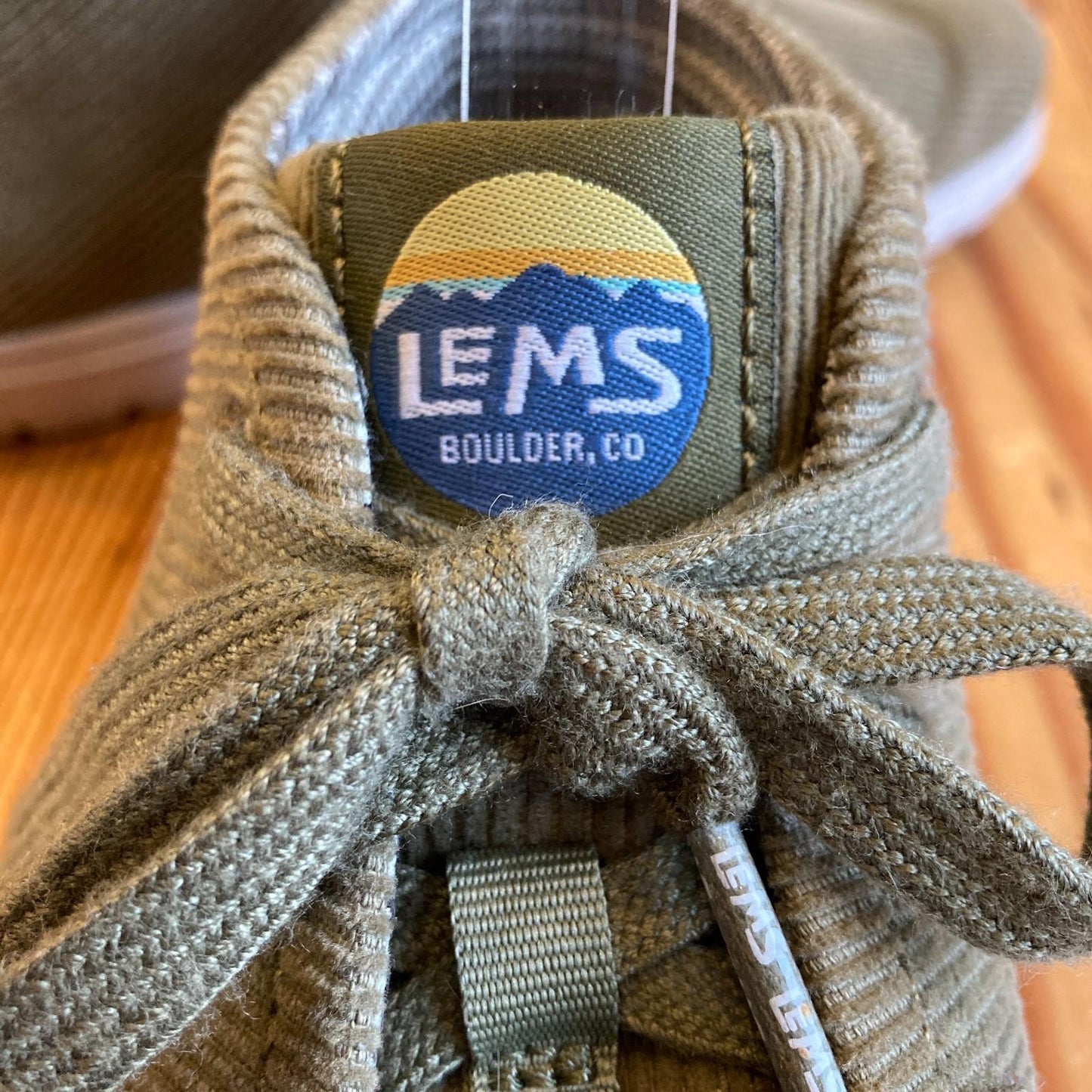 7.5 WMNS - LEMS Green Corduroy Low Top Chukka Lace Up Shoes 0509GF