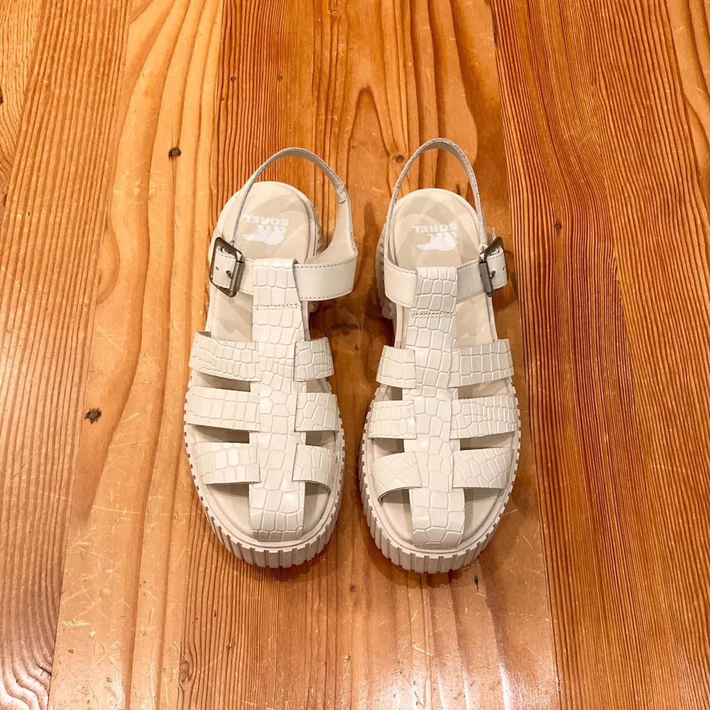 8.5 - Sorel Chalk White Ona Streetworks Fisherman Sandals Shoes 1111LM