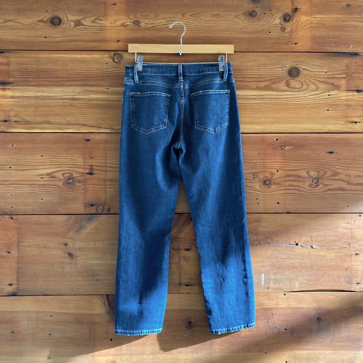 28 - FRAME Denim Roswell Chew Wash Womens Le High Straight Jeans 4427SC