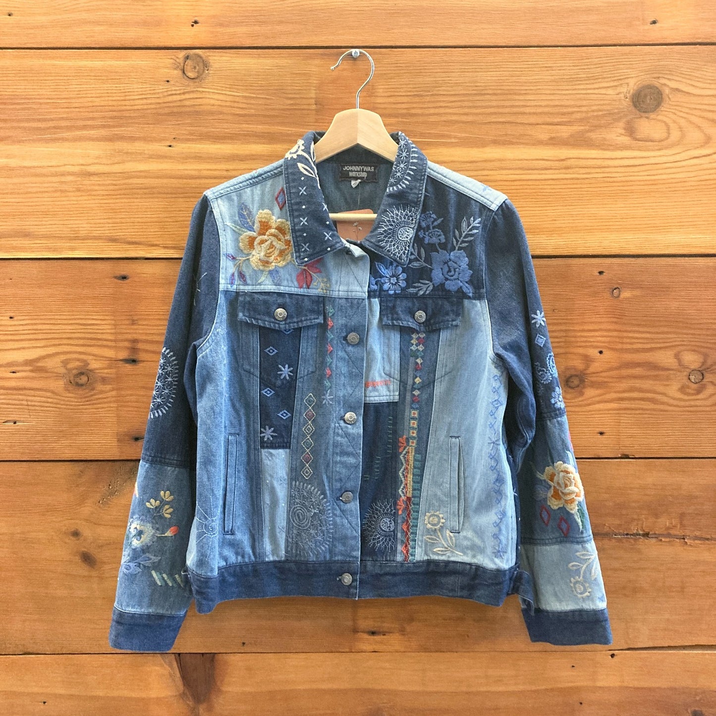 M - Johnny Was Workshop $350 Taryn Embroidered Denim Patchwork Jacket 1026JL