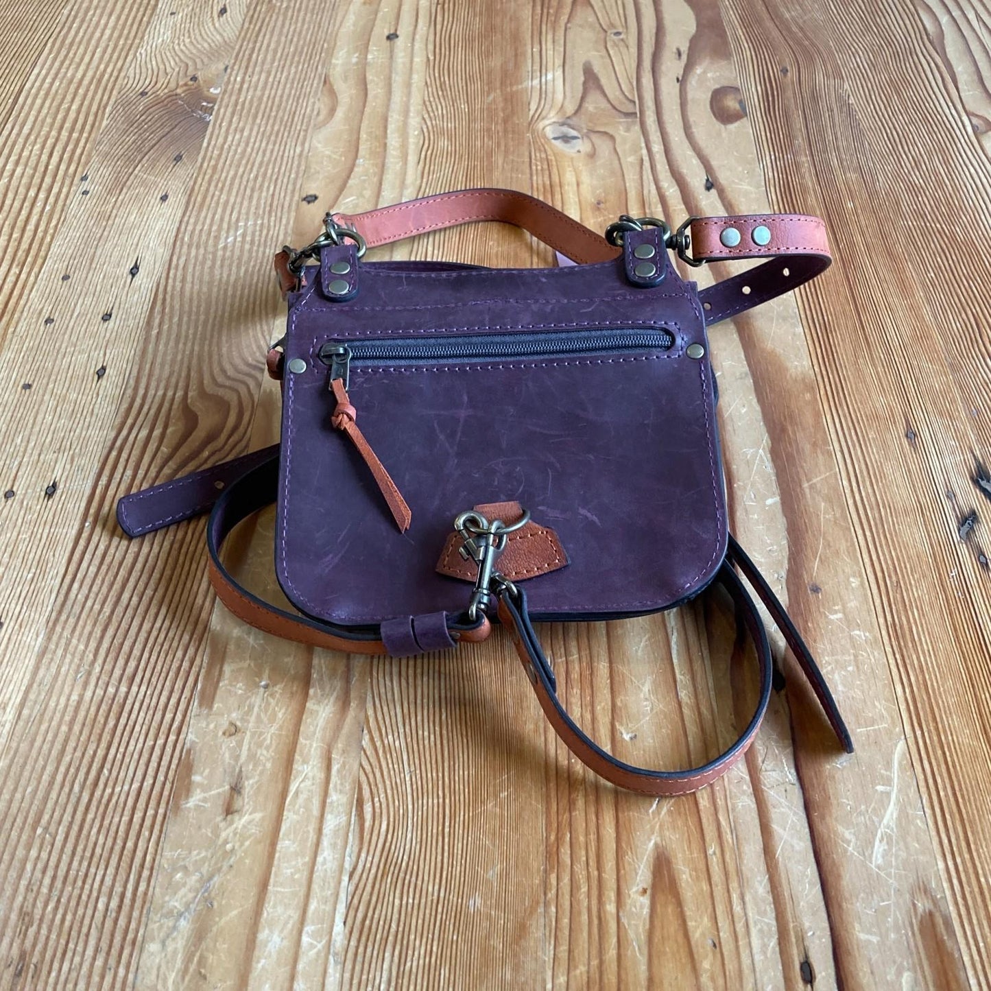 LADYBUQ Dark Purple Leather Crossbody Backpack Convertible Rucksack Bag 0606RO