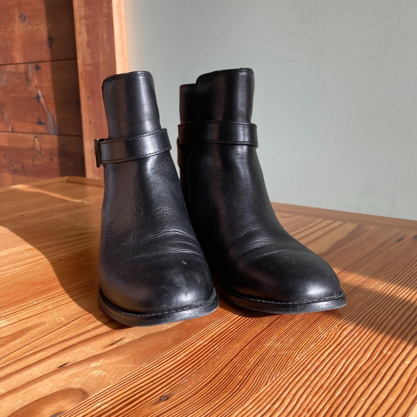 7.5 - Tory Burch Brooke Black Leather w/ Gold Tone Buckle Ankle Boots 0315MN