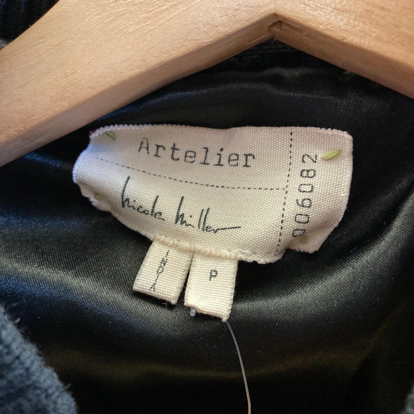 P / XS - Artelier Nicole Miller Black Quilted Lamb Leather Bomber Jacket 1125RS